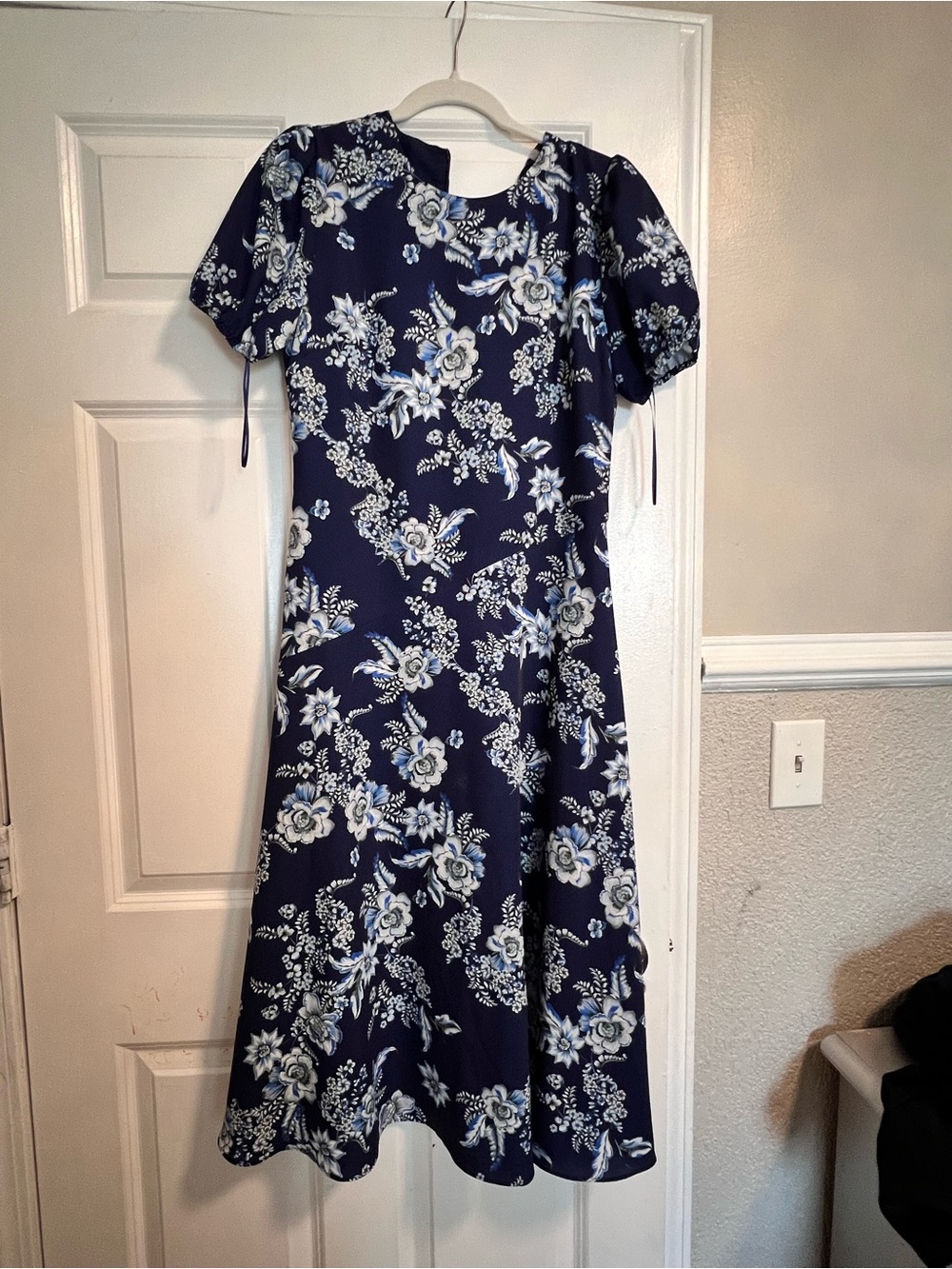 Elie Tahari Navy Floral Midi Dress